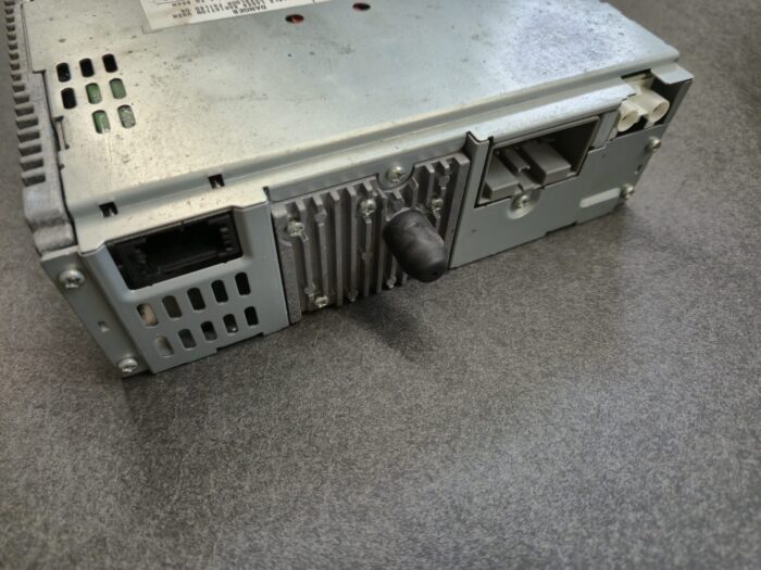 Volvo V50 musikradio med CD-afspiller (hovedenhed), brugt - Billede 2