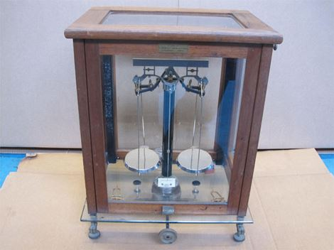 v-C3-A6gt-1-b1 Vægt, Laboratorie - Billede 1