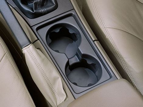 volvo-2030664813 Kopholder til eftermontering i kardanboks volvo S60 - Billede 1