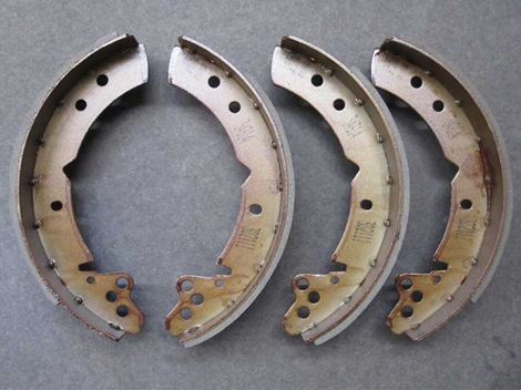 volvo-271814 Bremsebakker bag 810027244, Volvo Amazon 1965-70 - Billede 1