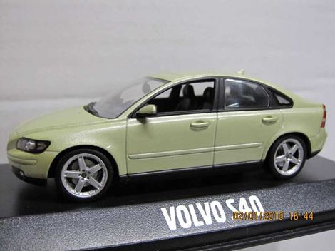 volvo-s40_lys_gron Volvo S40 Lys grøn - Billede 1