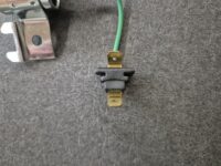 Kondensator B20A 241650, Volvo, firkantet gennemføring - Billede 4
