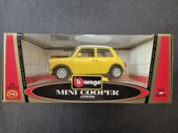 Burago Gold Collection 1:16 Mini Cooper 1960 Gul