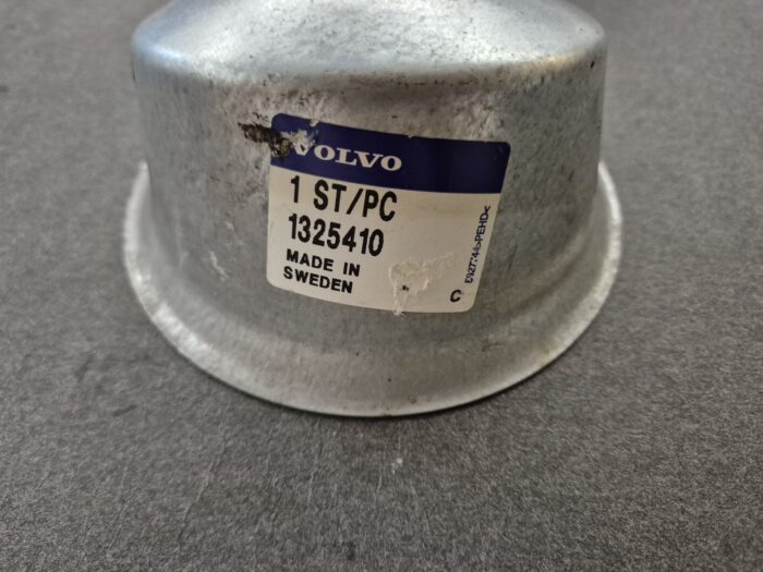 Påfyldningsrør (original Volvo) 1325410, Volvo 700/900/S90/V90 - Billede 3