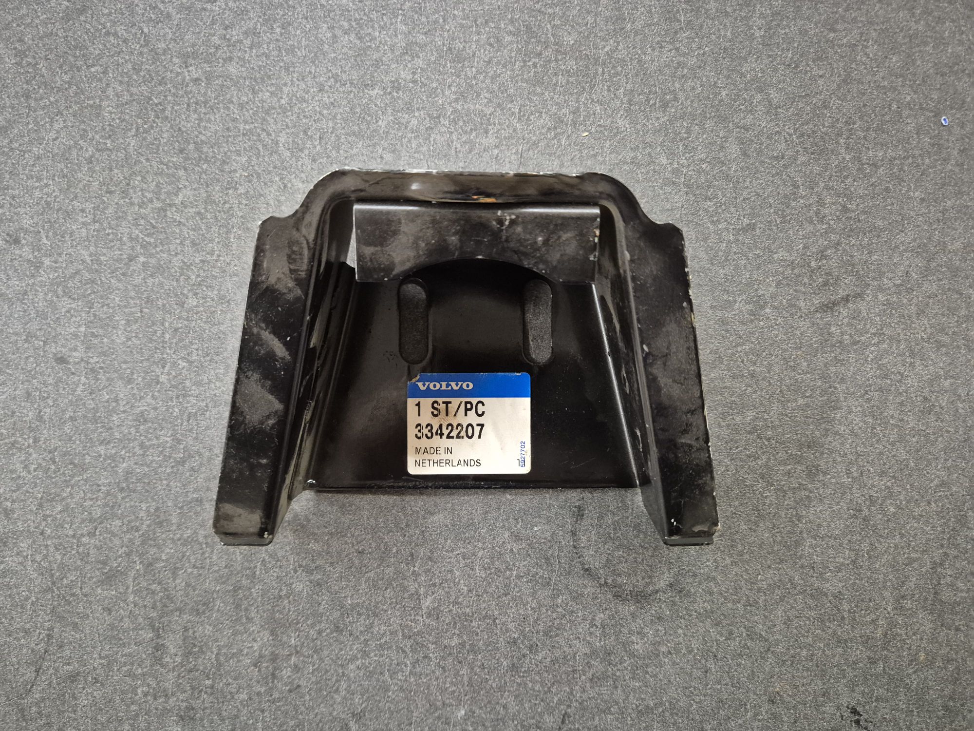 20250926_1341566962977534946479823.jpg konsolholder metalplade forreste sidevange, Volvo 440 460 480 - Billede 1