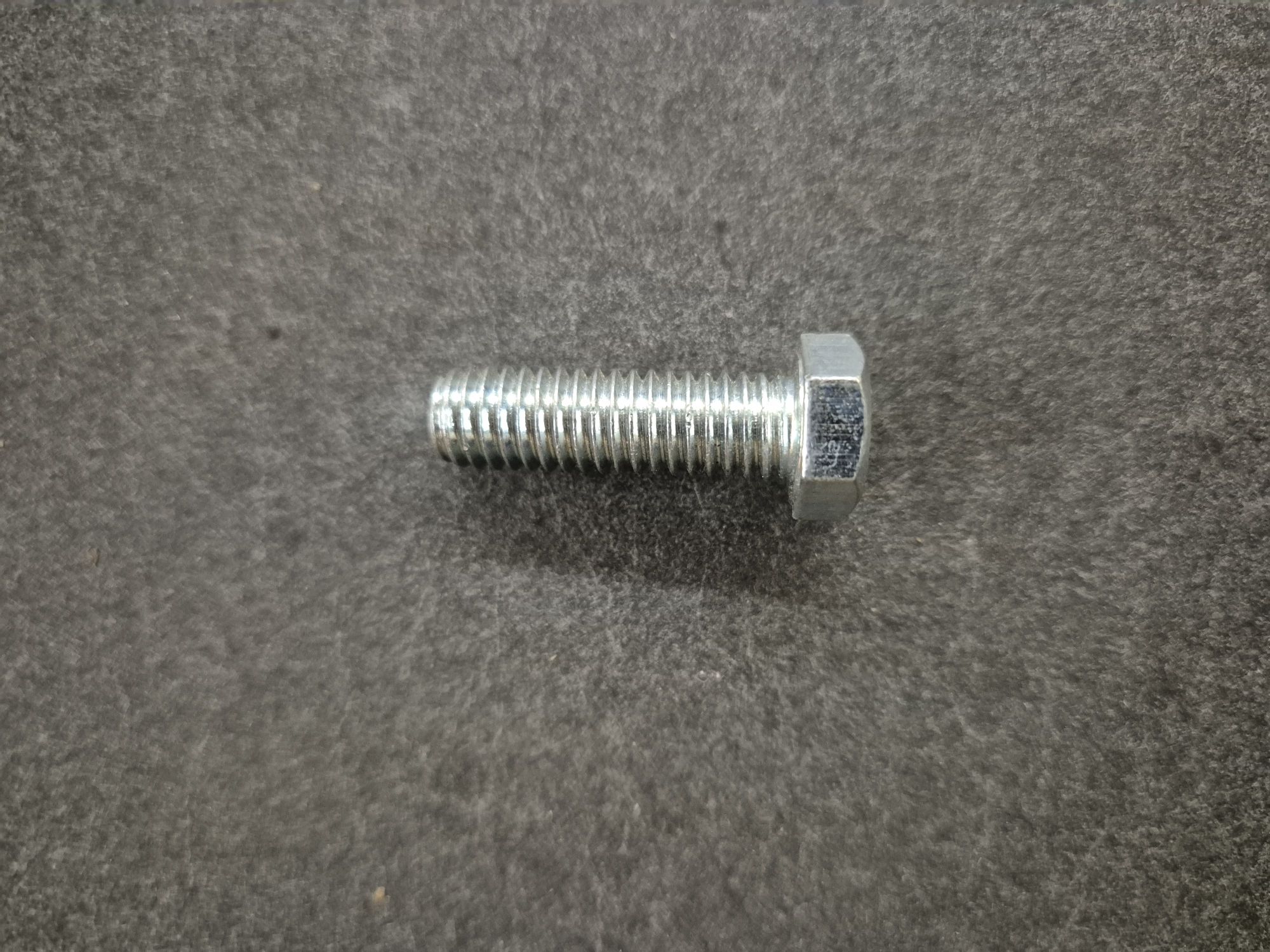 20251104_1425178647436551241115525.jpg Stålbolt UNC FZB 3/8 X 32, 955535 - Billede 1