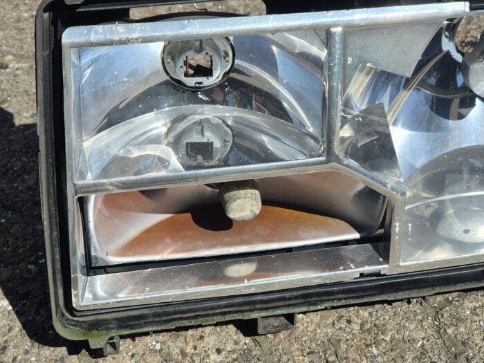 Forlygte venstre H4 – med tågelygte (uden pære/motor), Volvo 740 760 940 960 - Billede 3
