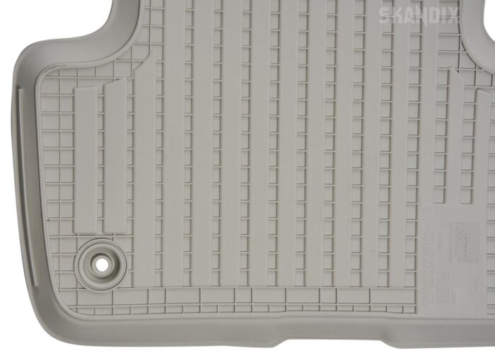 Gummimåtter sæt – original Volvo (blonde), Volvo XC60 (2018-) -2021 FC1/5/6 fra ch. nr.: 899000 & 2022- - Billede 3